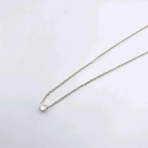 Solitarie Cubic Zirconia Necklace - Picture 3 of 6